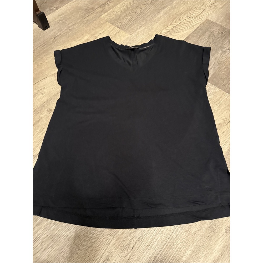 Banana Republic Top Womens M Black Signature T-Shirt Crew Neck Short Sleeve Knit